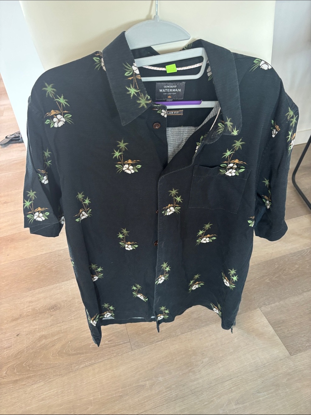 Quiksilver Waterman Tropical Short-Sleeve Button-Down Shirt